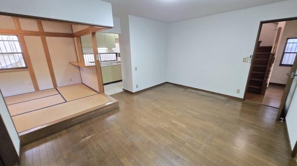 河内長野市あかしあ台１丁目の中古一戸建