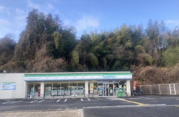 河内長野市南青葉台の中古一戸建て(ファミリーマート河内長野北青葉台店)