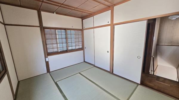 富田林市富美ケ丘町の中古一戸建て