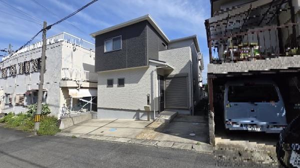 富田林市富美ケ丘町の中古一戸建