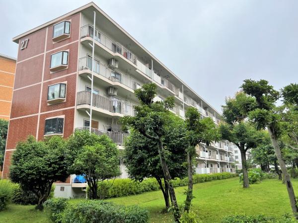若葉台第二住宅27号棟