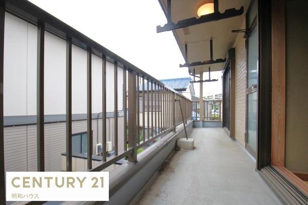 川越市大字下広谷の中古一戸建て(バルコニー)