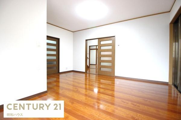 川越市大字下広谷の中古一戸建て(リビング)