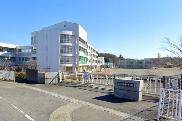 比企郡滑川町月の輪2丁目の土地(滑川町立滑川中学校)
