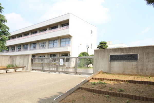 東松山市山崎町2期 新築分譲住宅 全5棟(東松山市立東中学校)