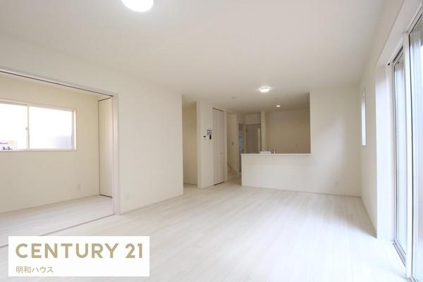 日高市原宿第６期　新築分譲住宅　全３棟