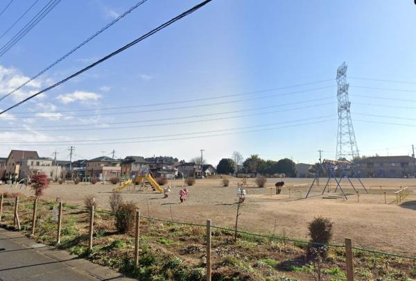 鶴ヶ島市大字中新田の土地(新町中央広場)