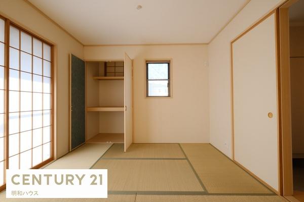 坂戸市関間３丁目の中古一戸建て