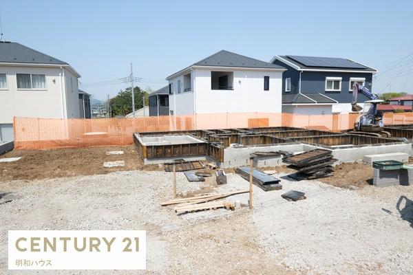 日高市中鹿山２期　新築分譲住宅　全３棟