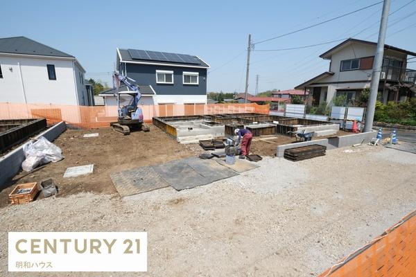 日高市中鹿山２期　新築分譲住宅　全３棟