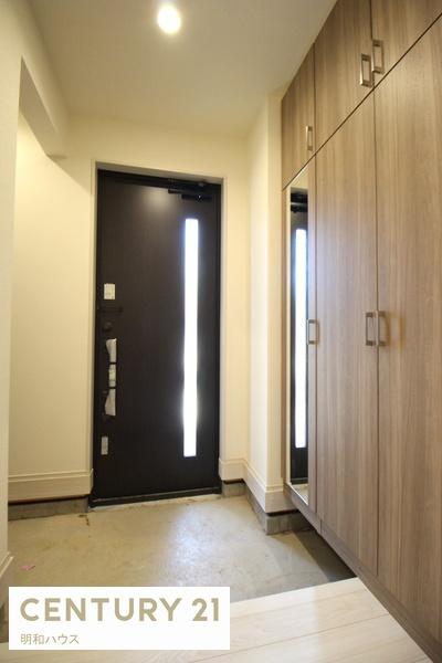 坂戸市泉町2丁目3期　新築分譲住宅　全７棟/VIIE