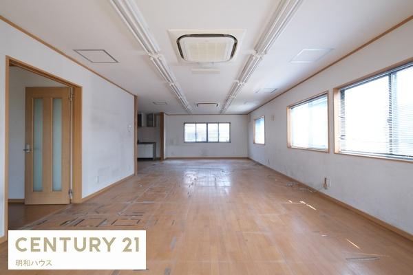 日高市高富　中古一戸建住宅