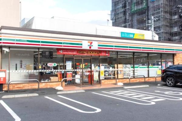 サンデュエル東松山(セブンイレブン東松山駅東口店)