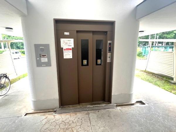 若葉台第二住宅23号棟