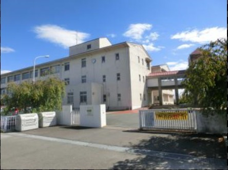 比企郡川島町大字中山の土地(川島町立西中学校)