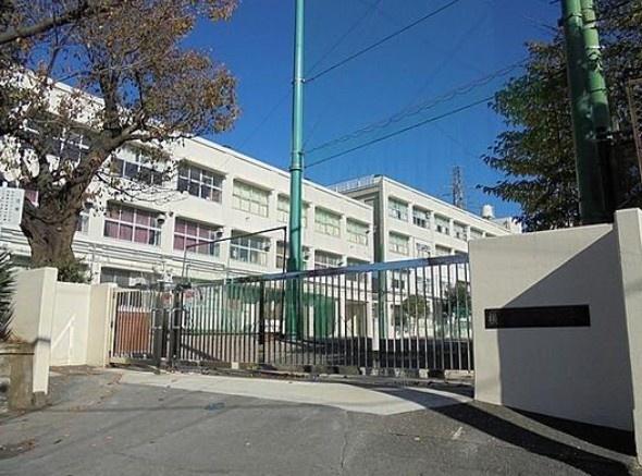 川口市戸塚鋏町の土地(川口市立戸塚中学校)