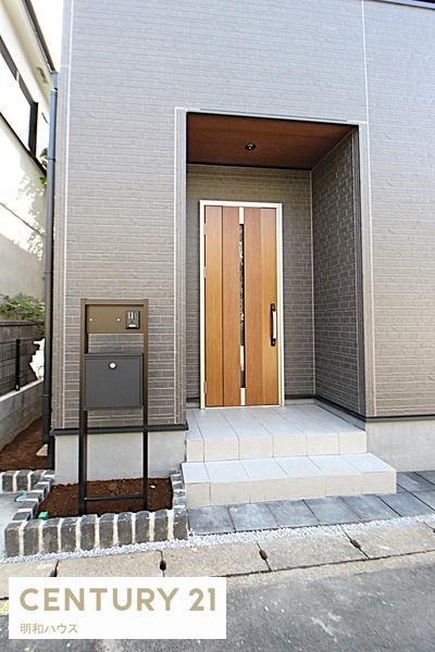 川越市下広谷第二 新築分譲住宅(玄関)