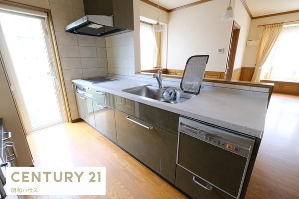 入間郡毛呂山町目白台２丁目の中古一戸建て