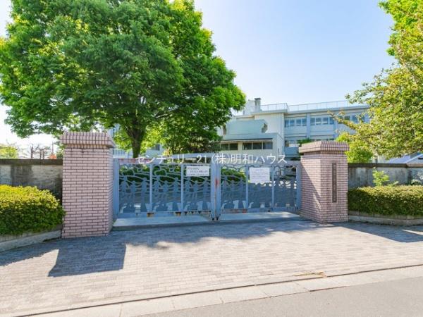 鶴ヶ島市大字上広谷の土地(鶴ケ島第二小学校)