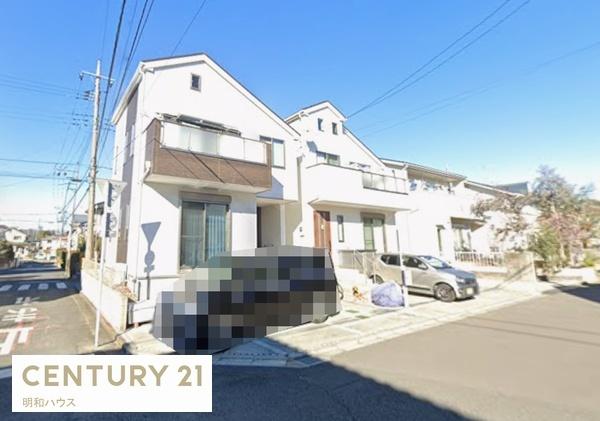 鶴ヶ島市南町1丁目の中古一戸建て(前面道路含む現地写真)