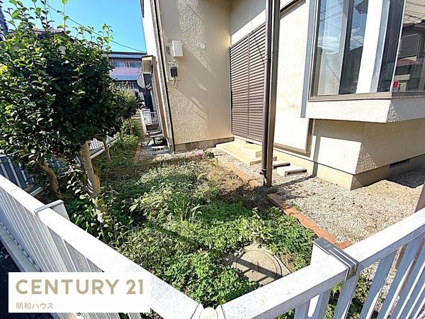 鶴ヶ島市大字下新田の中古一戸建て(庭)