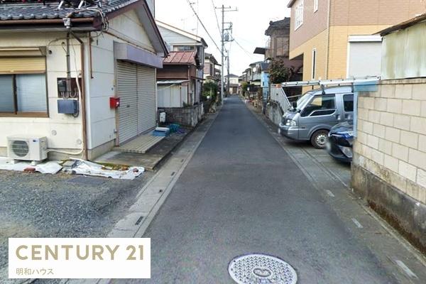入間郡毛呂山町前久保南3丁目の土地(前面道路含む現地写真)