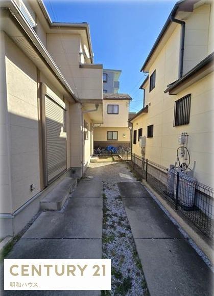 東松山市松葉町2丁目の中古一戸建て(駐車場)