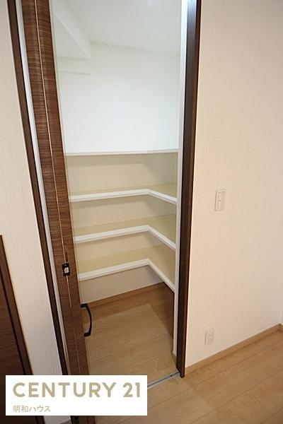 川越市大字的場の中古一戸建て(収納)