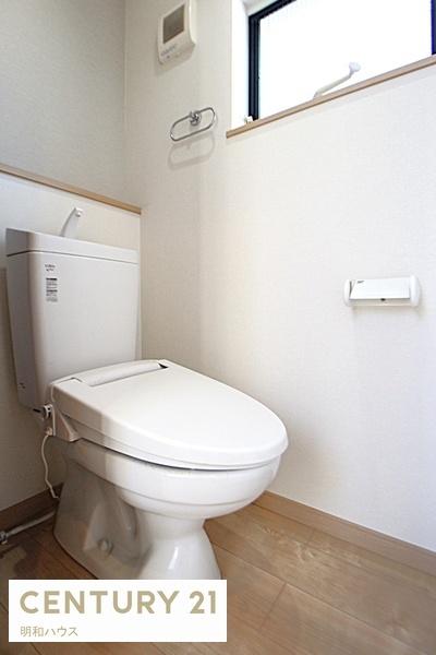 川越市大字的場の中古一戸建て(トイレ)