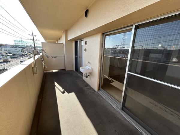 コンフォート若葉ポルカ３階部分