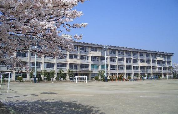 川越市大字下広谷の土地(川越市立広谷小学校)