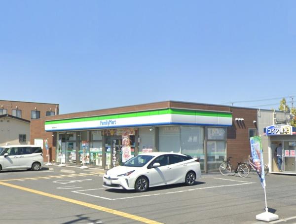 コンフォート若葉ポルカ(ファミリーマート鶴ヶ島五味ケ谷店)