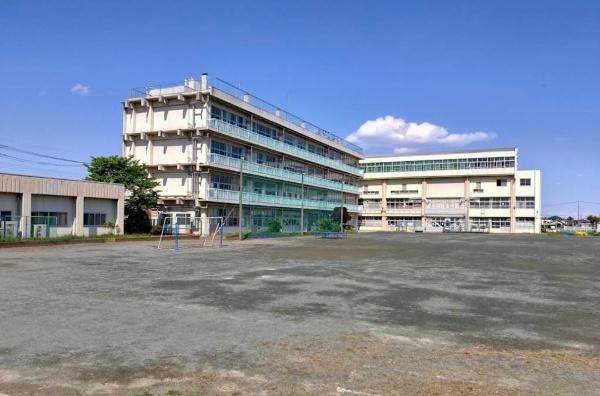 川越市今成２丁目　新築分譲住宅　全３棟(川越市立今成小学校)