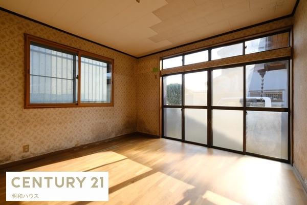 日高市鹿山　中古一戸建住宅