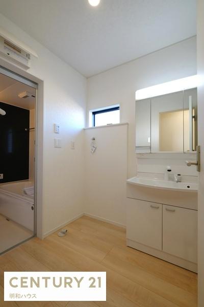 吉見町東野１丁目　第２０　新築分譲住宅　全３棟