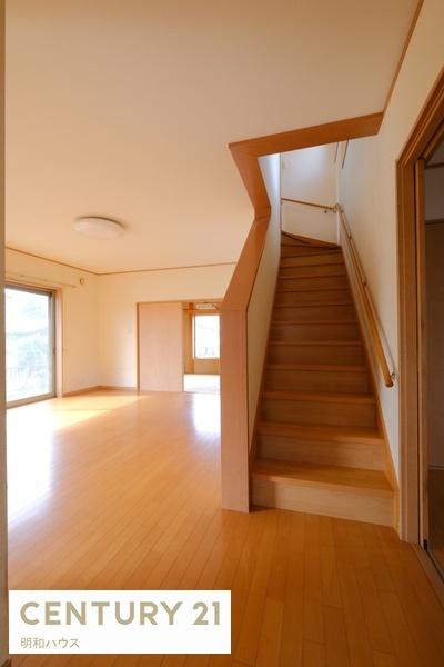 入間郡毛呂山町目白台２丁目の中古一戸建て