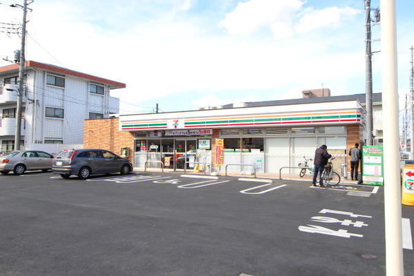 コスモ若葉ナチュール・2階(セブンイレブン鶴ヶ島市役所通り店)