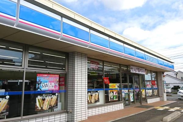 日高市上鹿山第４　新築分譲住宅　全３棟(ローソン日高上鹿山店)