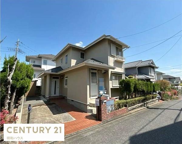 鳩山町松ヶ丘１丁目　中古一戸建住宅