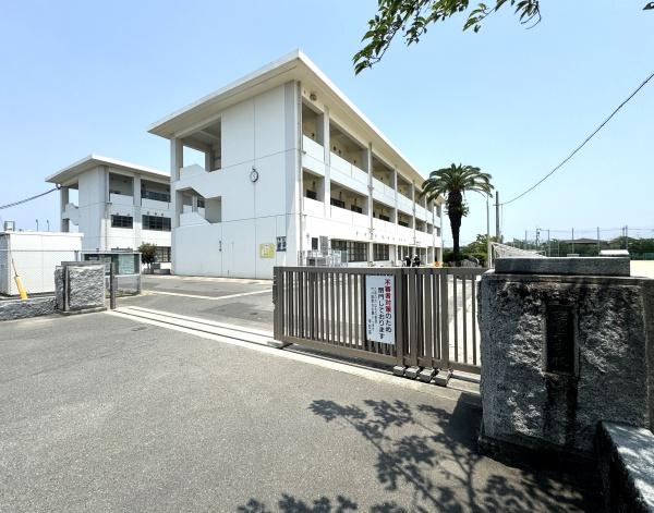 佐賀市諸富町大字諸富津の新築一戸建(佐賀市立諸富中学校)