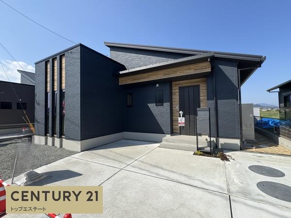 小城市三日月町長神田の新築一戸建