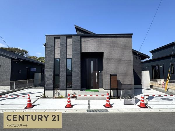 小城市三日月町長神田の新築一戸建