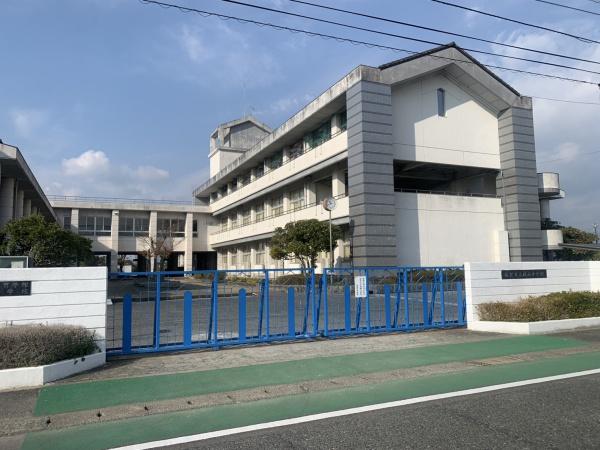 佐賀市本庄町大字鹿子の土地(佐賀市立城西中学校)