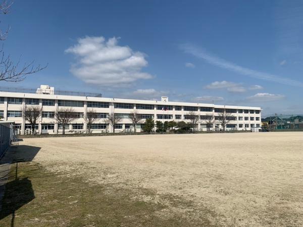 センチュリータウン千代田2　D棟(千代田中学校)