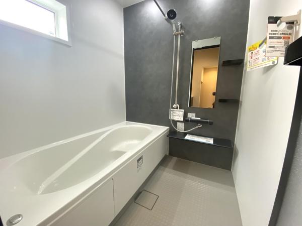佐賀市新栄東2丁目1号地（鍋島駅）2階建