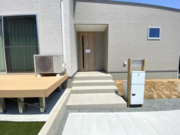 三養基郡上峰町大字坊所字三上の新築一戸建