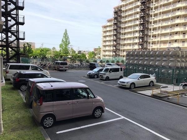 八戸ノ里ニュースカイハイツ