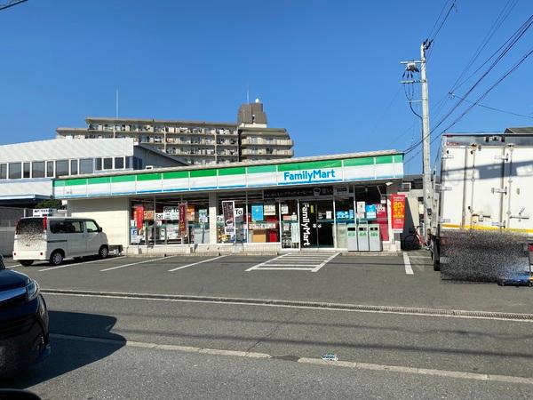 東大阪市東鴻池町5丁目の中古一戸建て(ファミリーマート鴻池店)