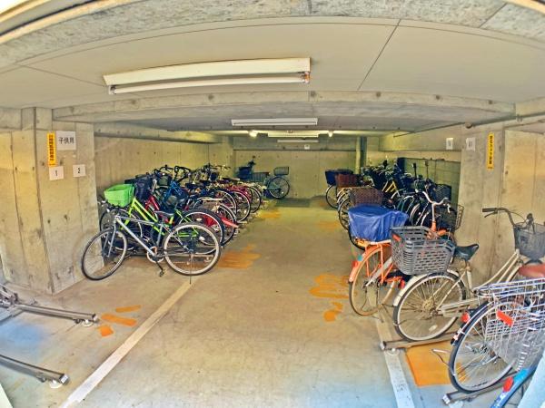 グランドメゾン小阪