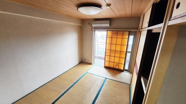 シャトー第二八戸の里